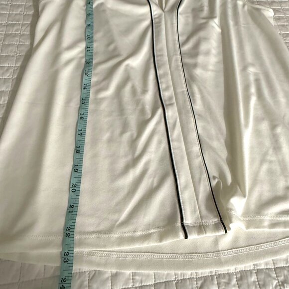 H&M Womens Sleeveless White Blouse With Black Trim Size S Made In Cambodia - Picture 8 of 8